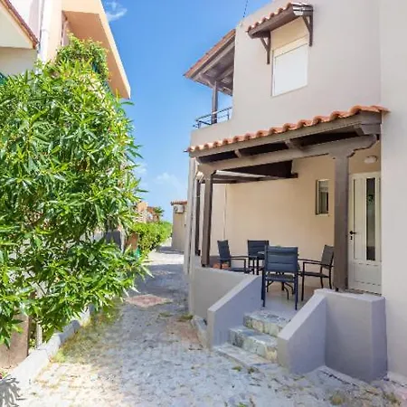 Seaside Escape - Steps To The - Dionysiasea Apts 2 Appartement Gazi