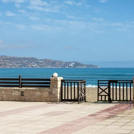 Seaside Escape - Steps To The - Dionysiasea Apts 2 Appartement Gazi